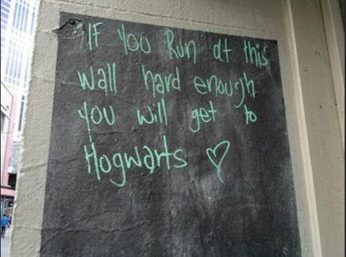 DIY Hogwarts Entrance Kit